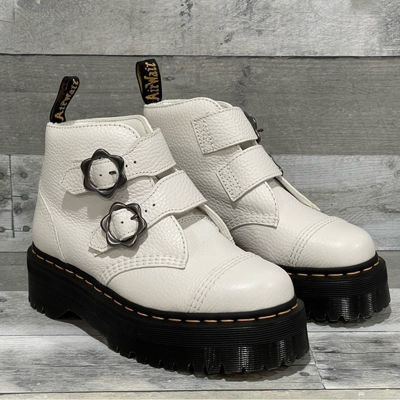 DR. MARTENS Women’s Devon Flower Platform Bootie - White - Sz - 7 .US / 38 .EU - Picture 2 of 11